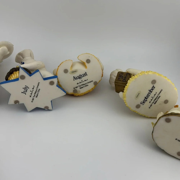 The Pillsbury Doughboy Danbury Mint Ceramic Figurines Jan-Dec 1997 VTG Bundle - Picture 15 of 16